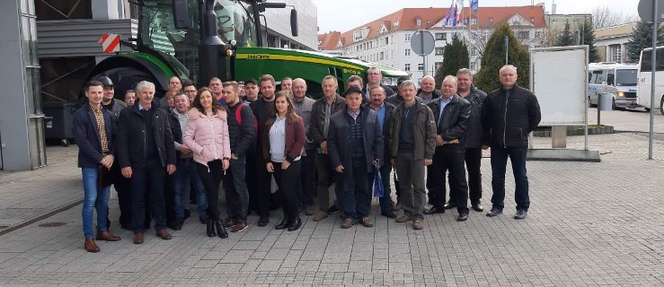 Powiat pleszewski. Nasi rolnicy pojechali na targi - Zdjęcie główne