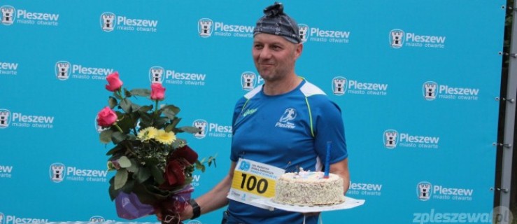 Pleszew. Rysiek Andersz przebiegł z przyjaciółmi swój setny maraton [ZDJĘCIA] - Zdjęcie główne
