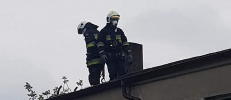 Pożar w gminie Dobrzyca. Zapaliła się sadza [ZDJĘCIA] - Zdjęcie główne