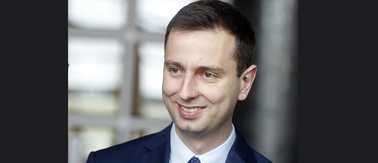 Kosiniak-Kamysz na Zaduszkach w Dobrzycy - Zdjęcie główne