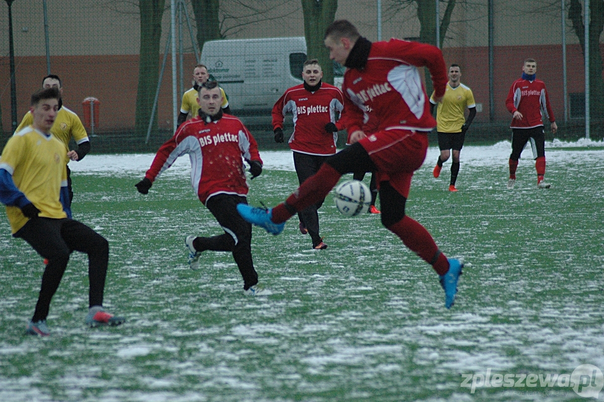 Sparing LKS Gołuchów - Victoria Ostrzeszów - Zdjęcie główne