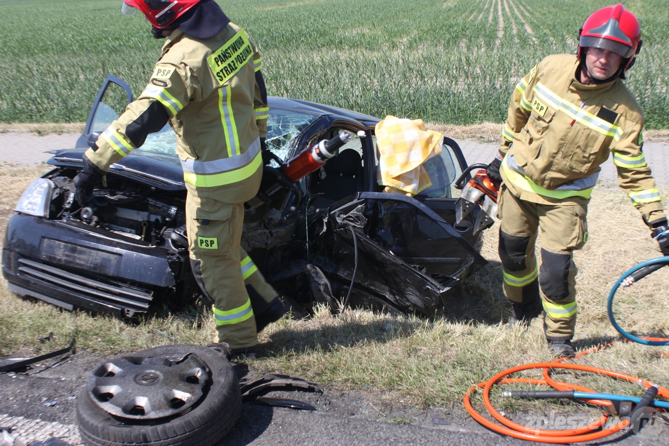 Wypadek na drodze krajowej w Brzeziu