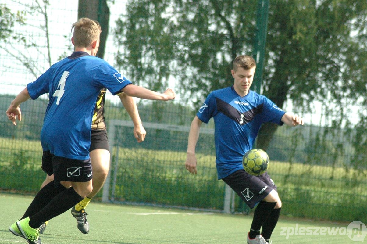 LZS Gołuchów - Ekipa Żubra - Zdjęcie główne