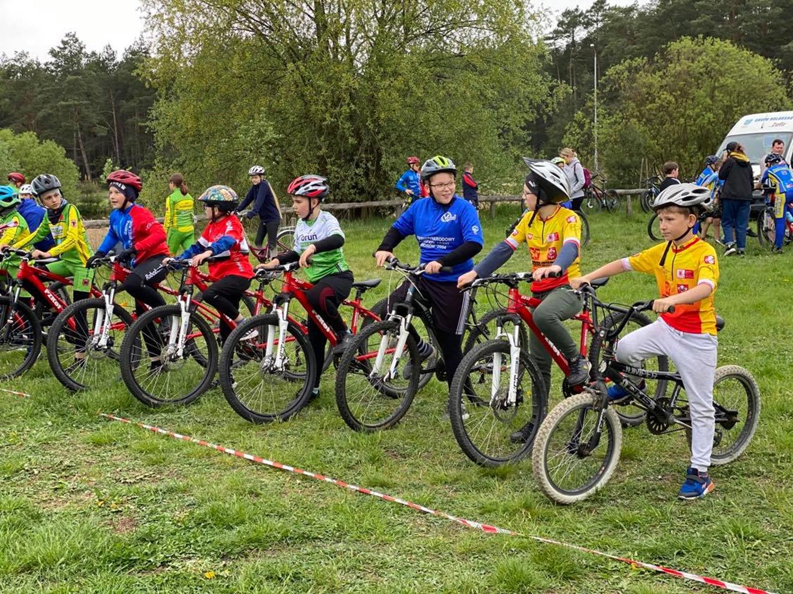 Kolarstwo. Pierwszy start adeptów Stali Pleszew - Zdjęcie główne