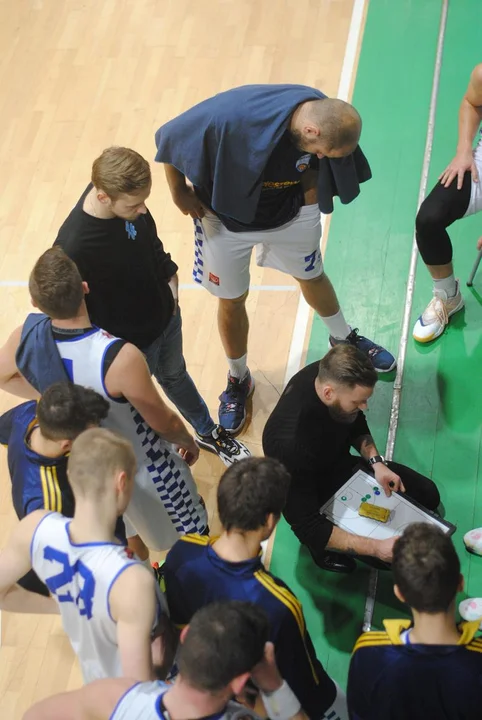 Kosz Kompaktowy Pleszew - Aldemed SKMZastal Zielona Góra 89:75