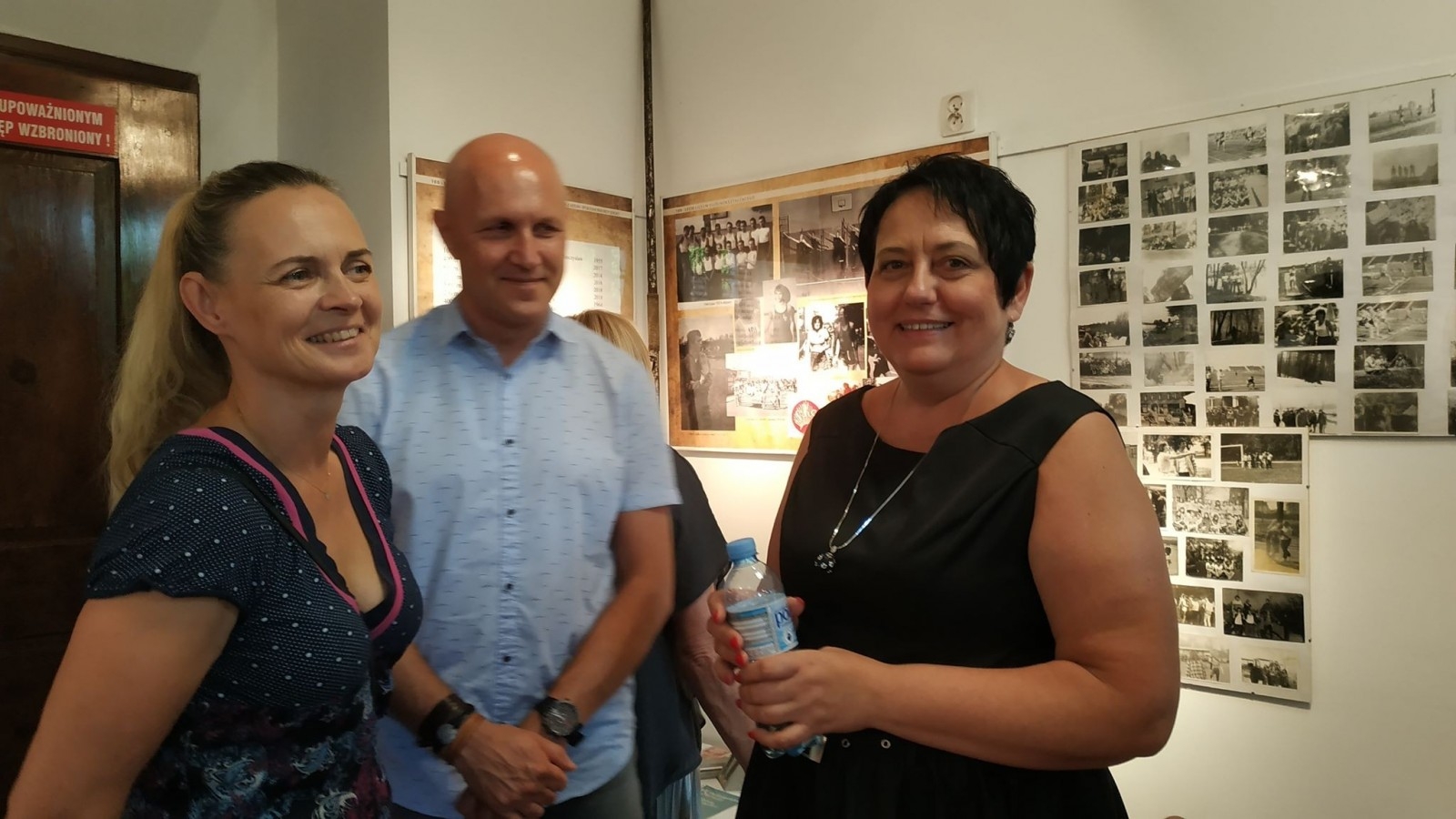 100 lat I LO - Zdjęcie główne