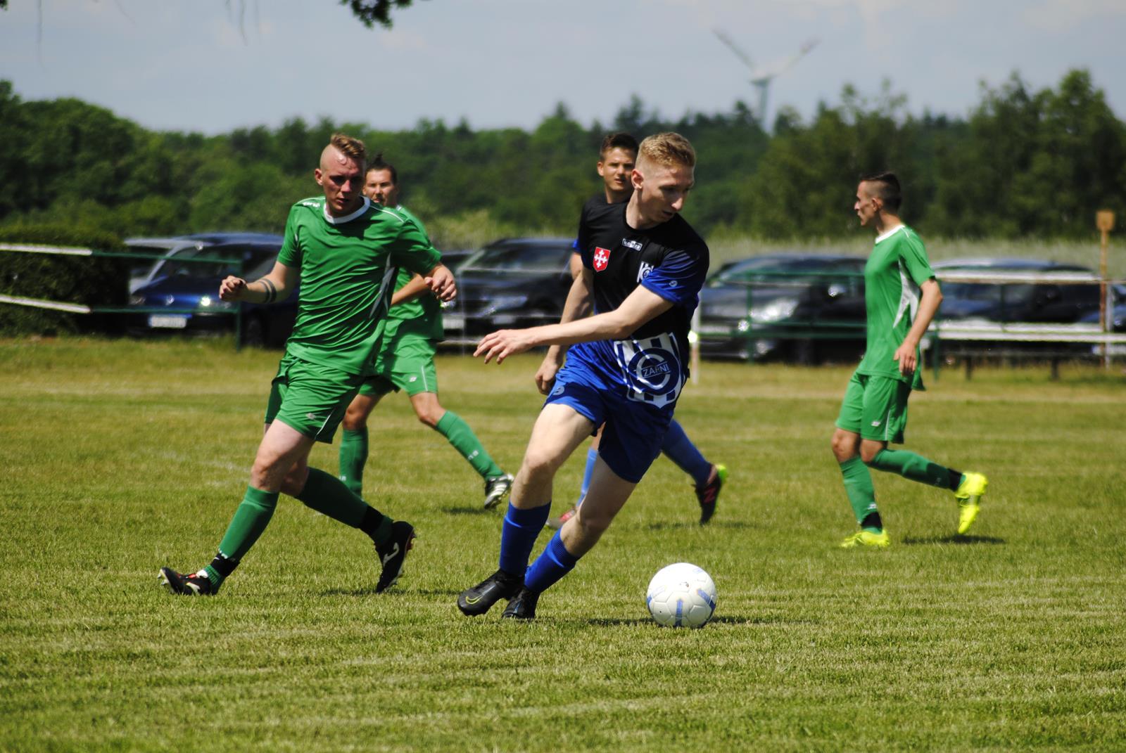 Żaki Taczanów - Czarni Dobrzyca 2:2