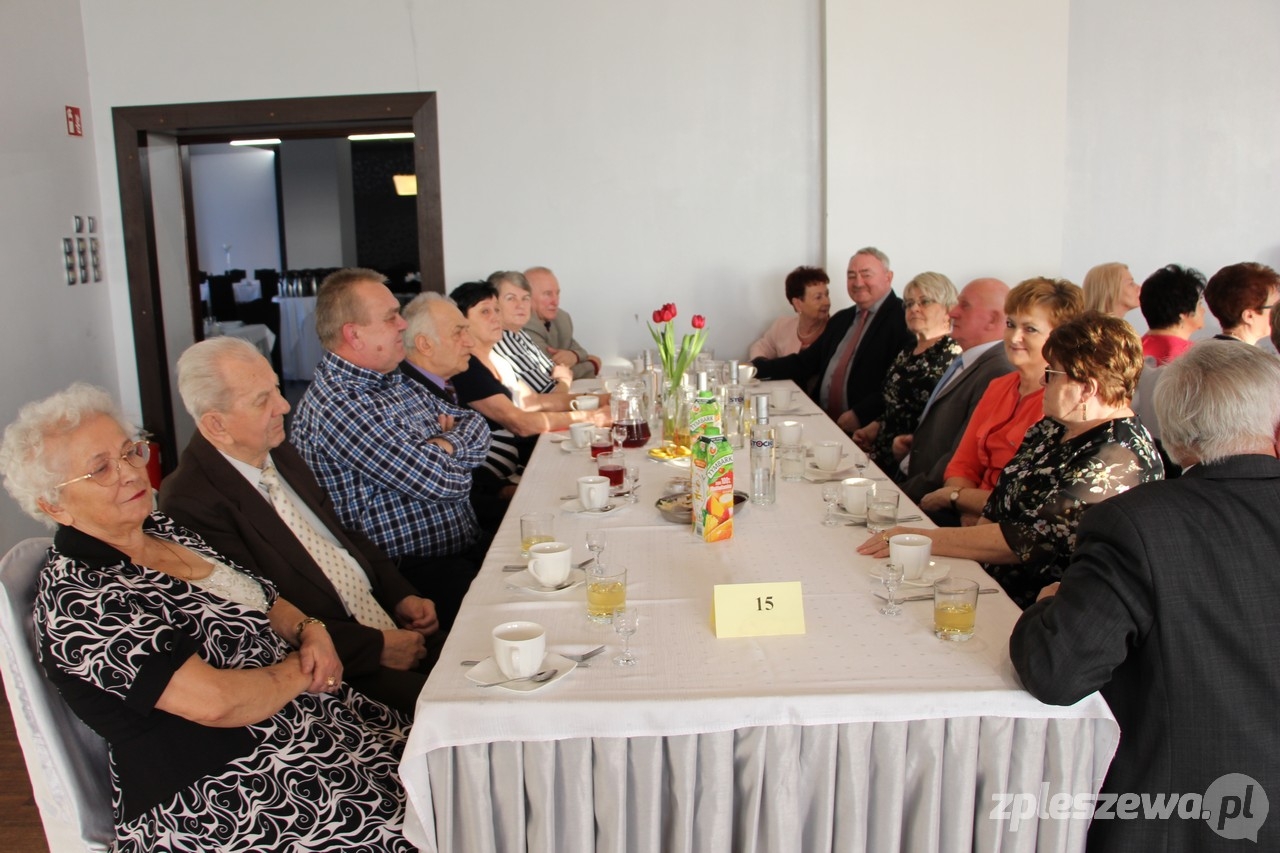Pleszew. Bal seniorów - Zdjęcie główne