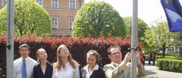 Tak Pleszew wchodził do Unii Europejskiej! [ZOBACZ ARCHIWALNE ZDJĘCIA] - Zdjęcie główne