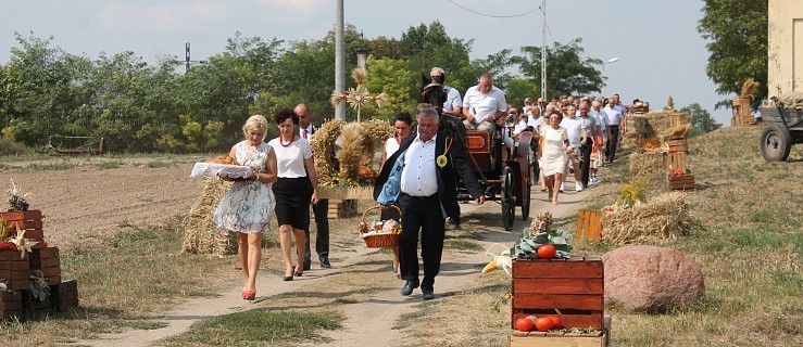 Najpierw modlitwa, później wspólna biesiada  - Zdjęcie główne