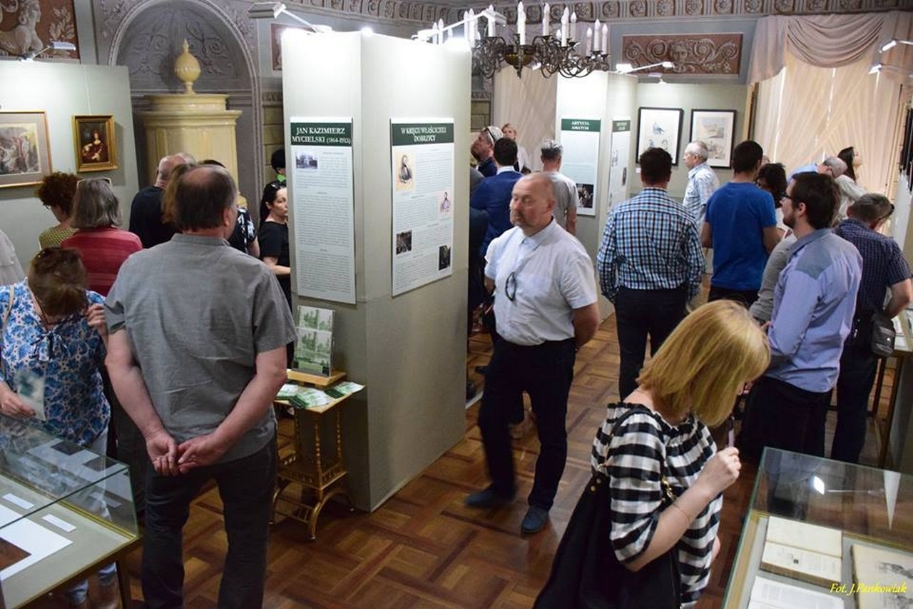 wystawa muzeum dobrzyca - Zdjęcie główne