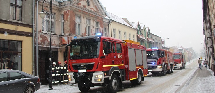 Wybuchł piec na Poznańskiej. Służby są na miejscu - Zdjęcie główne