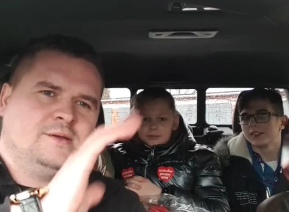 WOŚP 2022. Gołuchów. Trwa rajd mobilnych wolontariuszy po gminie! [WIDEO, ZDJĘCIA] - Zdjęcie główne