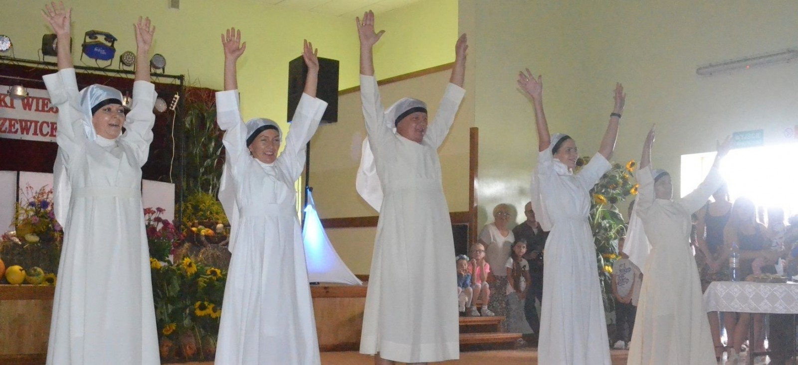 Dożynki w Broniszewicach - Zdjęcie główne