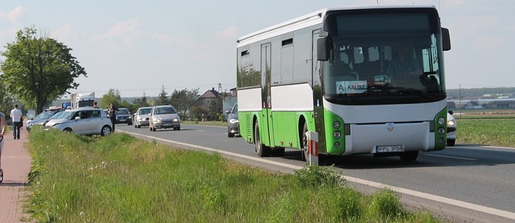 Kolizja z udziałem autobusu  - Zdjęcie główne