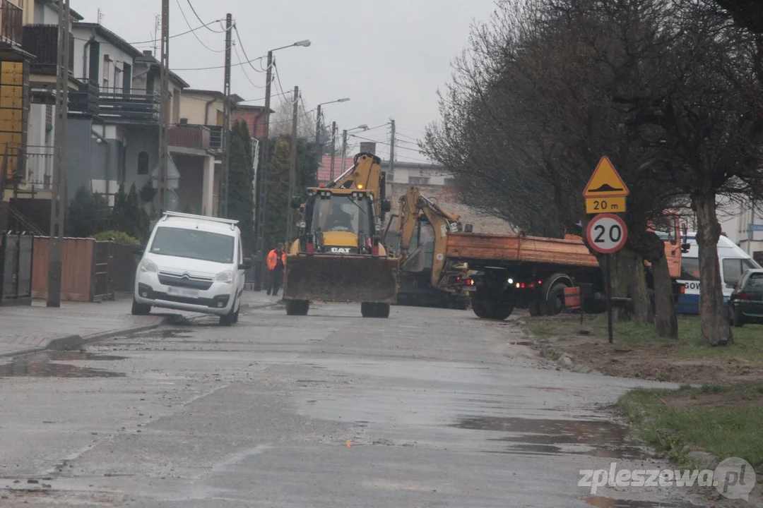 Trwa wielki remont na osiedlu Kossaka. Kiedy zakończą się prace ziemne? [ZDJĘCIA] - Zdjęcie główne