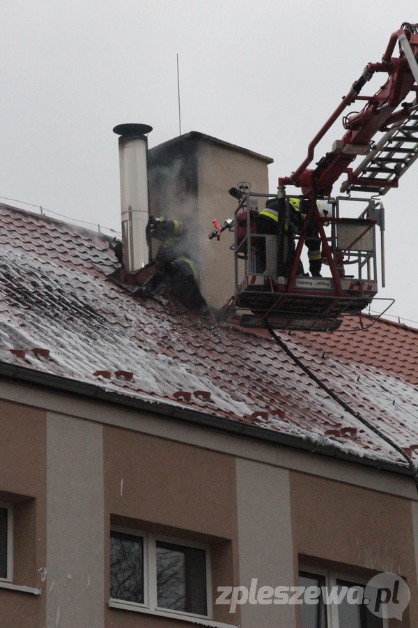 Pożar dachu w Zespole Szkół w Choczu