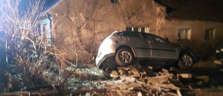 Wypadek na krajowej 12. Dwie osoby zostały ranne - Zdjęcie główne