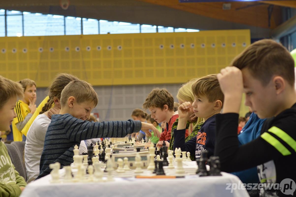 Wojewódzki finał Igrzysk Dzieci w drużynowych szachach - Zdjęcie główne