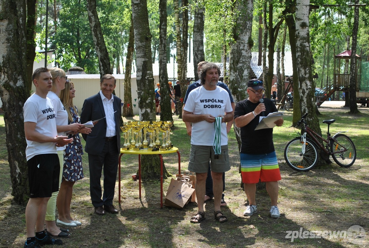 Bieg do kamienia - Zdjęcie główne