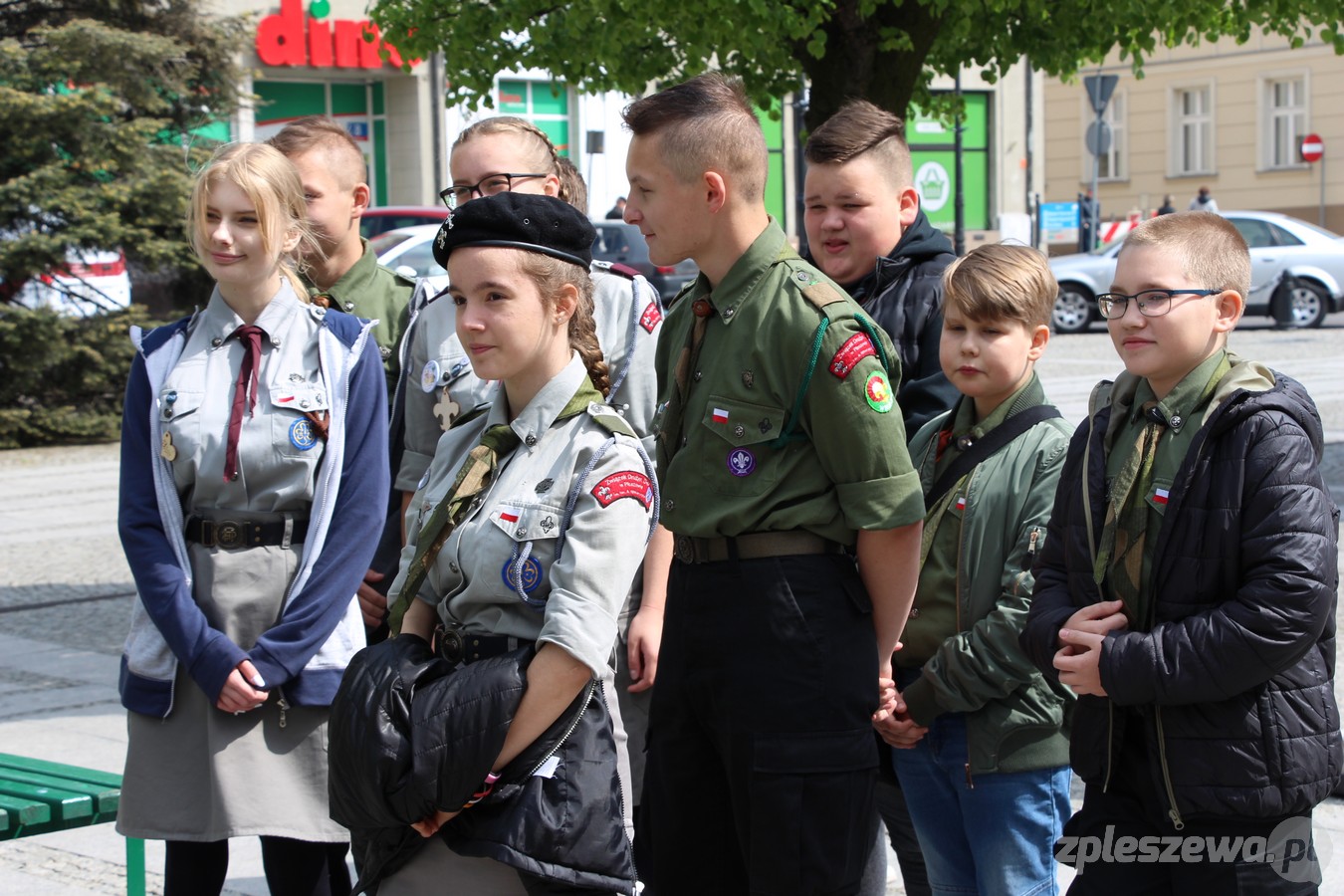 Pleszew. Tak świętowano Dzień Flagi w roku 2019 na pleszewskim Rynku