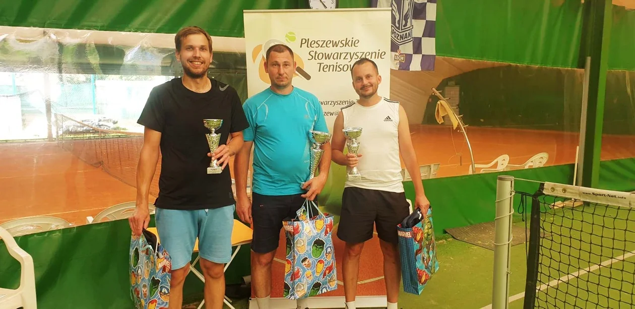 Upalny PST Cup. Zmagania na pleszewskich kortach - Zdjęcie główne