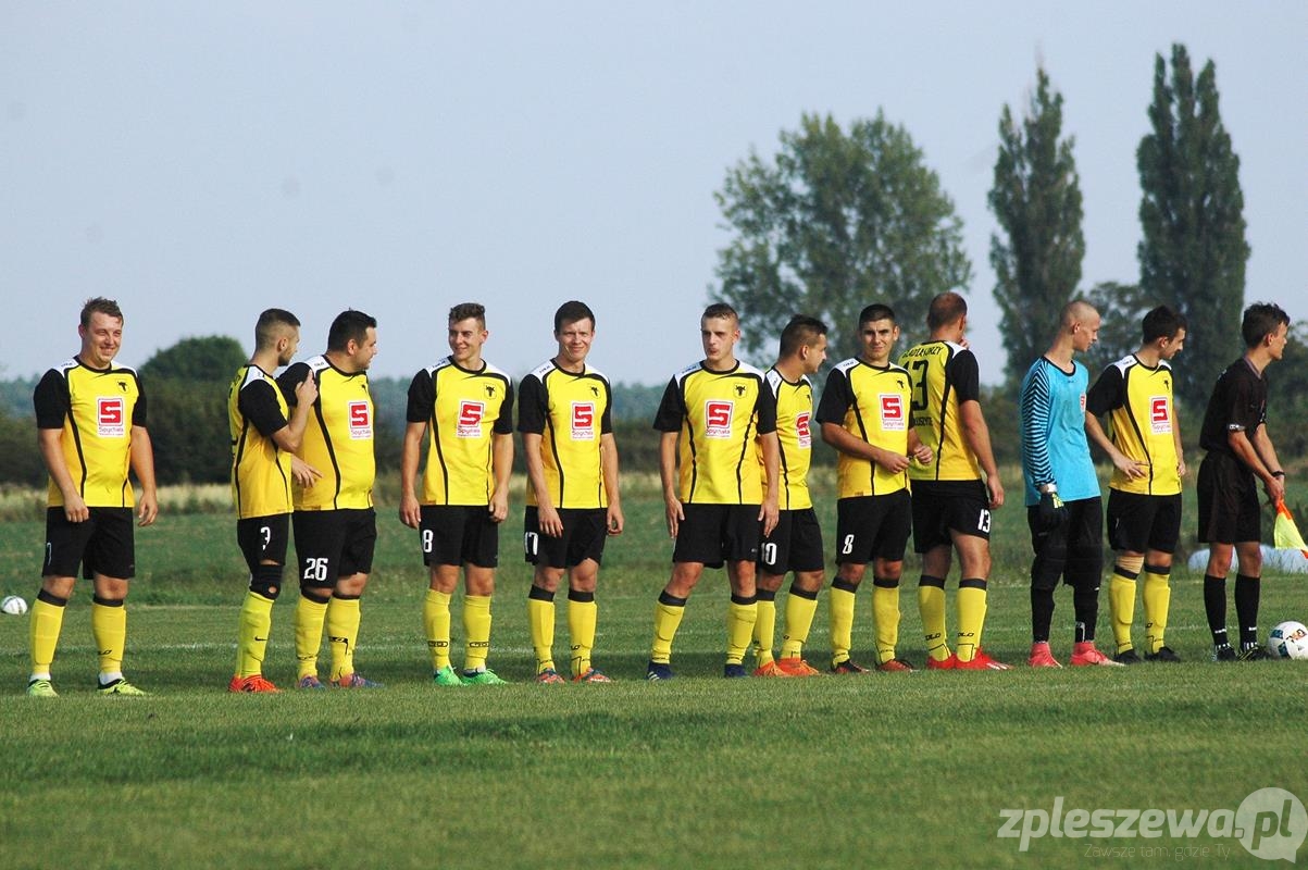 Gladiatorzy Pieruszyce - CKS Zbiersk 4:0 - Zdjęcie główne
