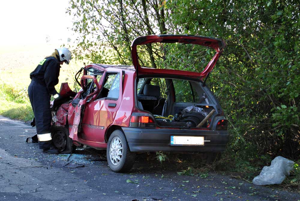 Osobówką w lawetę [GALERIA] - Zdjęcie główne