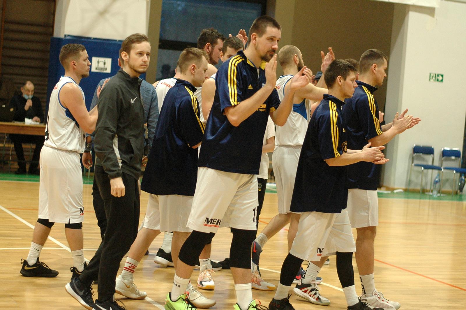 II liga koszykówki. Porażka z Obrą Kościan, czas na fazę play-off - Zdjęcie główne