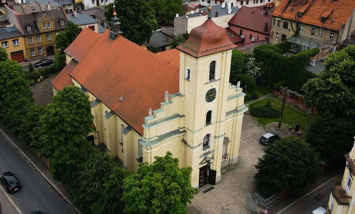 Będzie koncert w pleszewskiej farze. Wystąpi Chór Kameralny WPA UAM w Kaliszu - Zdjęcie główne