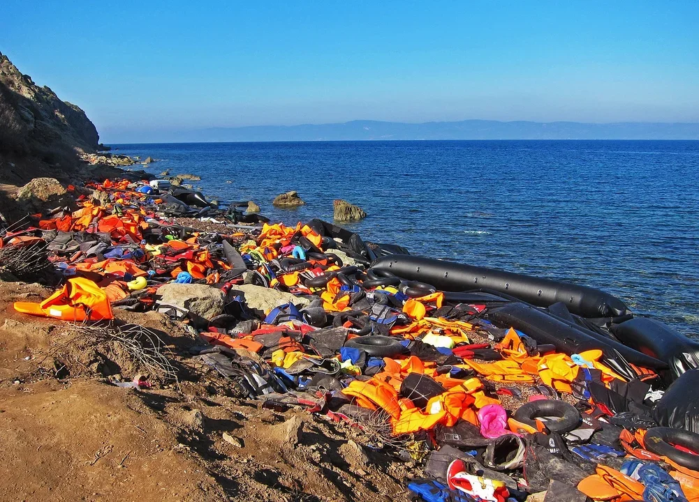 Dlaczego rząd pyta w referendum o migrantów? Pakt migracyjny UE bez tajemnic - Zdjęcie główne