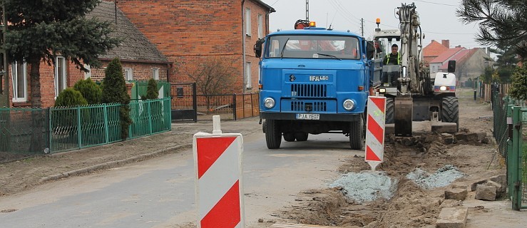 Miała być tylko droga, będzie też chodnik  - Zdjęcie główne