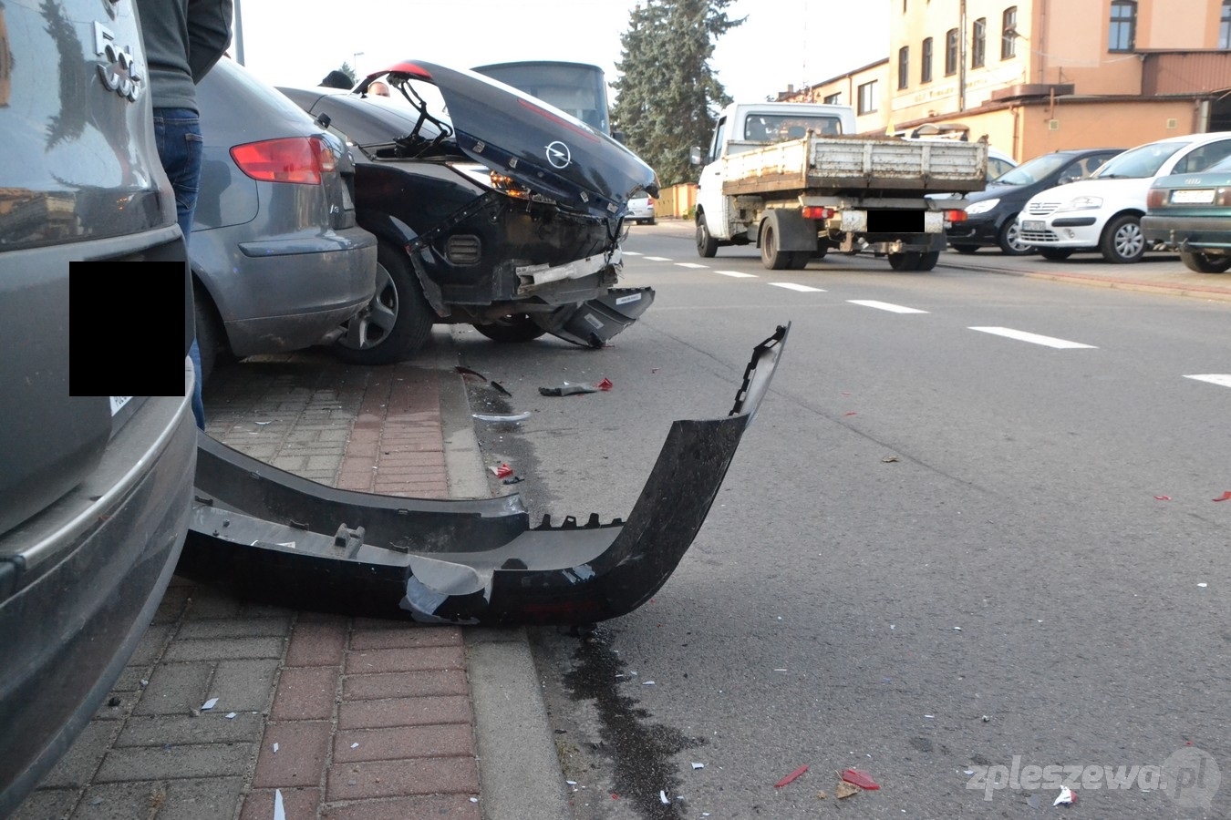 kolizja kowalew - Zdjęcie główne