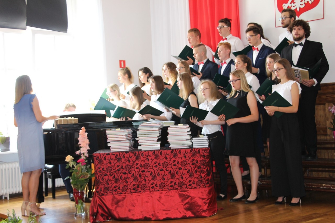 Zakończenie roku w Staszku - Zdjęcie główne