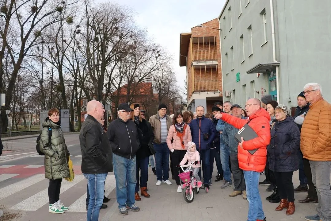 Poznaj tajemnice cmentarza przy ul. Kaliskiej w Pleszewie. Będzie historyczny spacer - Zdjęcie główne