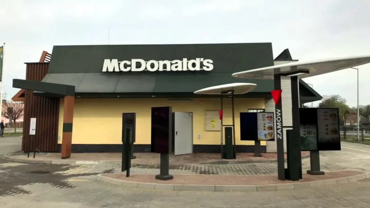 Burger Drwala wróci właśnie wtedy? Fani kultowej kanapki McDonald's nie mogą się doczekać [DATA] - Zdjęcie główne