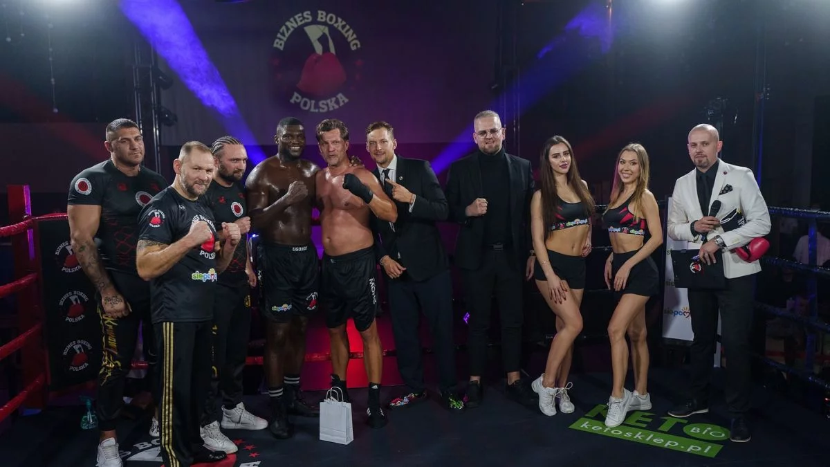 Gala Biznes Boxing Polska w Poznaniu. Z udziałem  Krzysztofa „Diablo” Włodarczyka - Zdjęcie główne