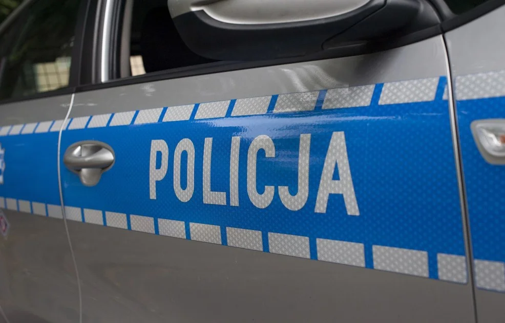Policjanci z Poznania uczestników nielegalnych wyścigów ukarali mandatami - Zdjęcie główne
