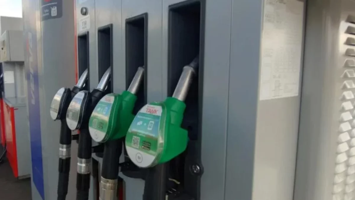 Jak długo paliwo będzie tańsze? Jest decyzja ministerstwa – padła konkretna data