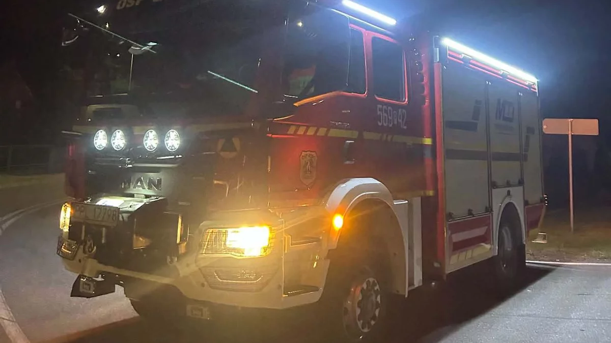 Dramatyczna akcja służb w Wielkopolsce. Ratownicy i strażacy walczyli o życie potrąconego mężczyzny
