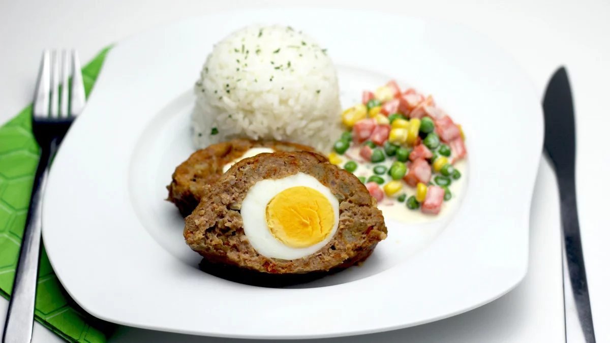 Czy w Wielką Sobotę można jeść mięso? Sprawdź, co mówią przepisy kościelne