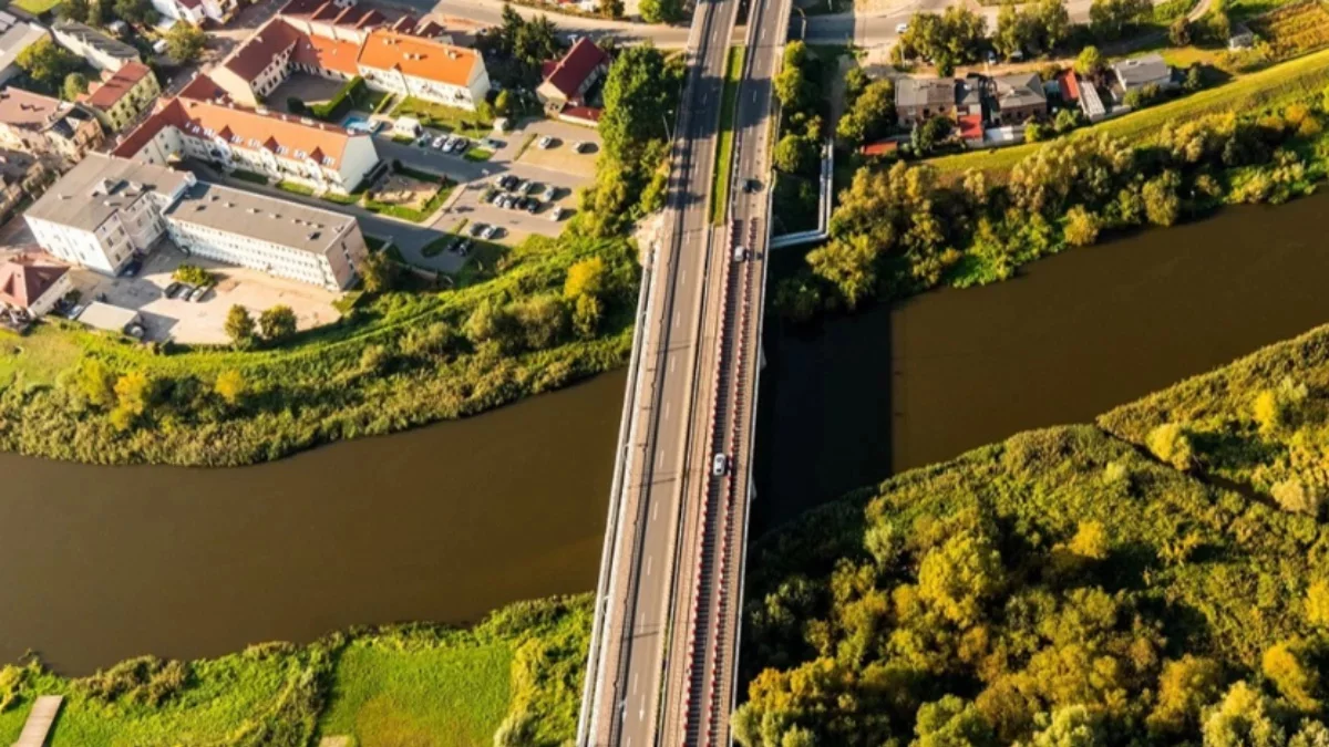 Rewolucja na drogach w Koninie. Czy Inteligentny System Transportowy rozładuje korki?