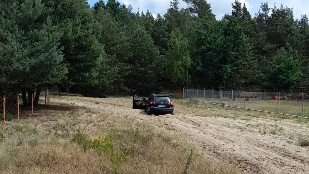 Pijany kierowca spowodował kolizję, a następnie uciekał przed policją - Zdjęcie główne