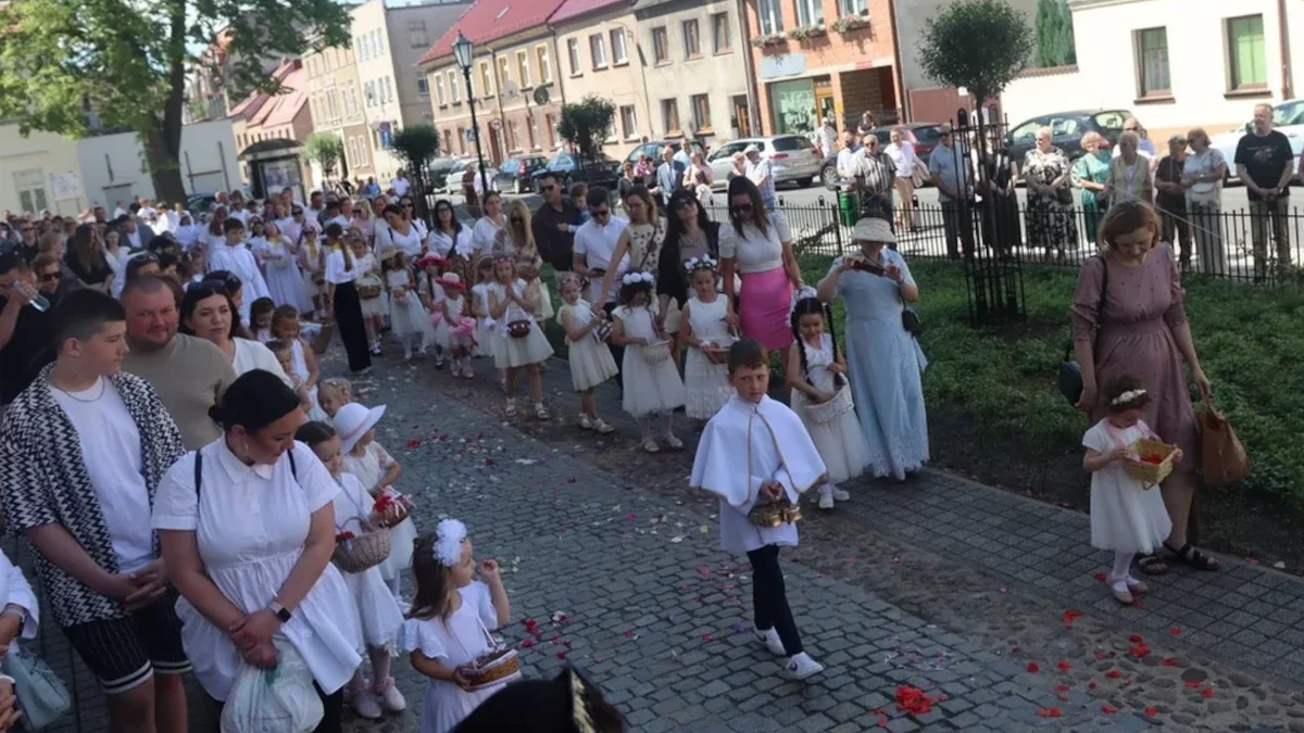 Boże Ciało 2026. Procesje do czterech ołtarzy w Wielkopolsce [ZDJĘCIA]