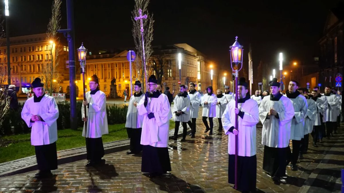 Poznańska Droga Krzyżowa. Którędy powiedzie trasa? - Zdjęcie główne