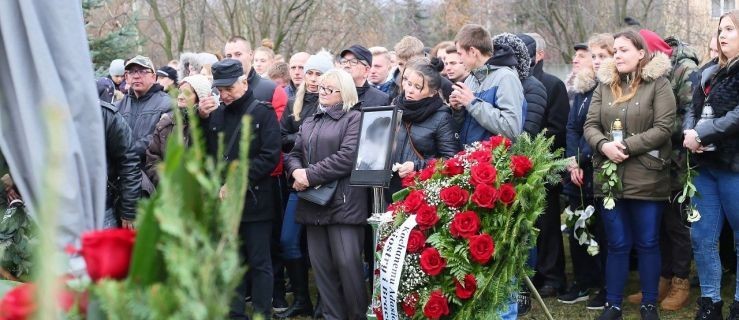 Pogrzeb zastrzelonego 21-latka z Konina. Pożegnało go około 300 osób - Zdjęcie główne