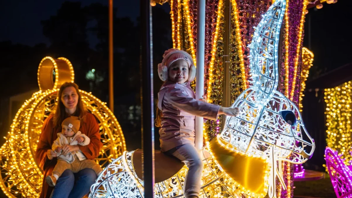 Lumina Park. Magiczne miejsce w Poznaniu. Sprawdź, jak działa w święta - Zdjęcie główne