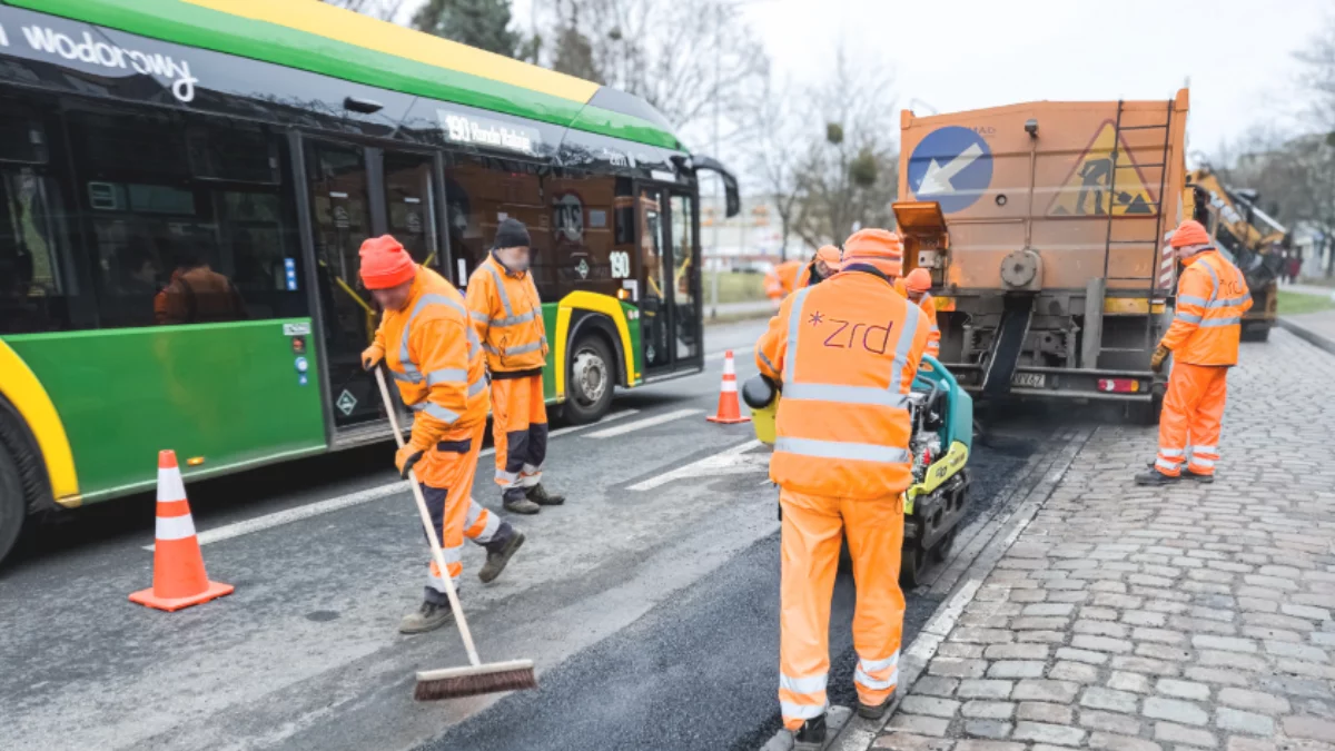 Prawie 37 milionów na drogi. Poznań ogłosił plany remontów na 2025 rok - Zdjęcie główne