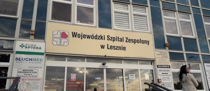 Najpierw się okaleczył, a potem wyskoczył z trzeciego piętra szpitala  - Zdjęcie główne