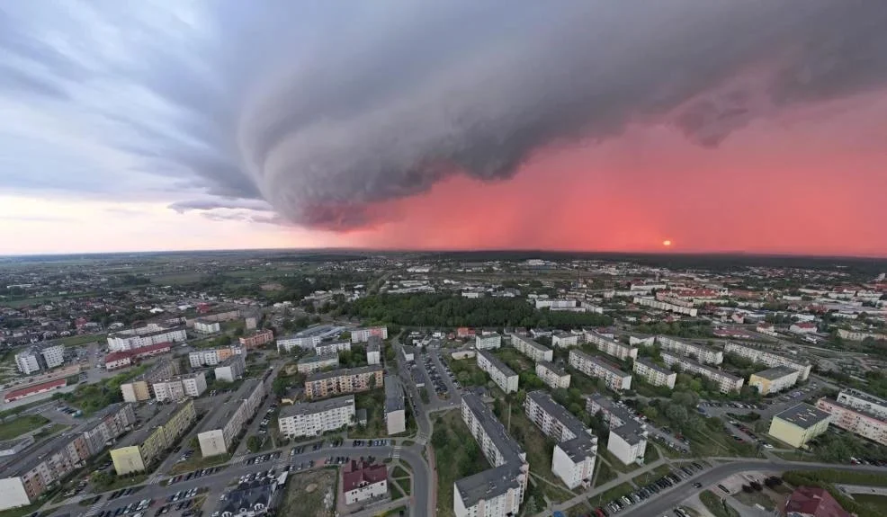 Upały to nie wszystko. Kolejne ostrzeżenie dla Wielkopolski. Zacznie się już po południu - Zdjęcie główne